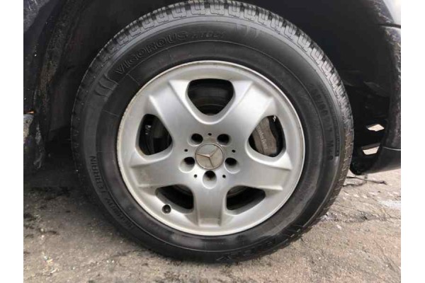 Mercedes-Benz Clase ML (BM 163) 2002 para piezas | Desguace Gandia SL
