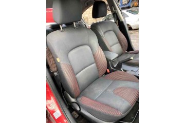 Mazda 3 Berlina (BK) 1.6 Crdt Active 2005 para piezas | Desguace Gandia SL