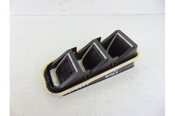 Molduras traseras, Peugeot 5008 Active 2017, 9678565780