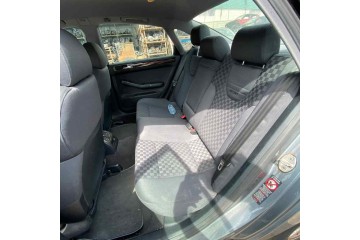 Audi A6 Berlina (4B2) 2.8 Quattro 2000 para piezas | Desguace Gandia SL