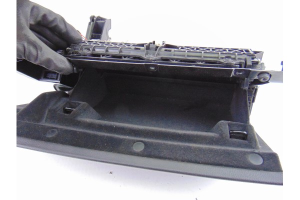 Guantera, Bmw Serie 7 (E65/E66) 740d 2007, 7027427