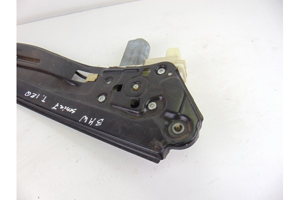 Elevalunas trasero izquierdo, Bmw Serie 7 (E65/E66) 740d 2007, 7024813E