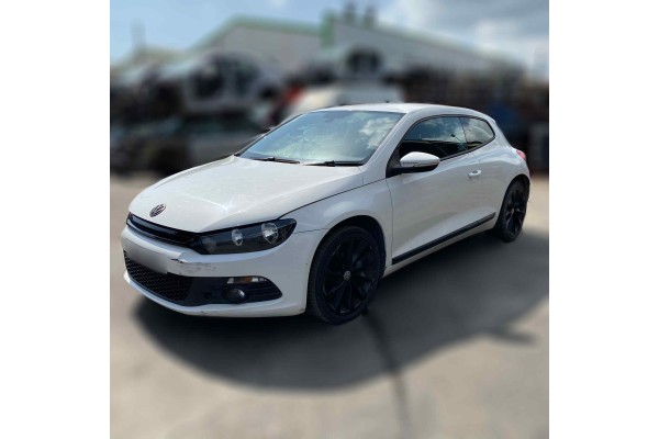 Volkswagen Scirocco (137) 2.0 TDI BlueMotion 2011 para piezas | Desguace Gandia SL