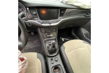 Opel Astra K Berlina 5P Dynamic Start/Stop 2015 para piezas | Desguace Gandia SL