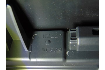 Luz central de freno, Mazda 3 Berlina / Sedán (Bm/bn) Luxury 2014, K2442