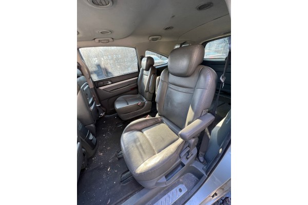 Ssangyong Rodius Xdi Limited 2005 para piezas | Desguace Gandia SL