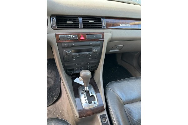 Audi A6 Berlina (4B2) 2.5 TDI 2001 para piezas | Desguace Gandia SL