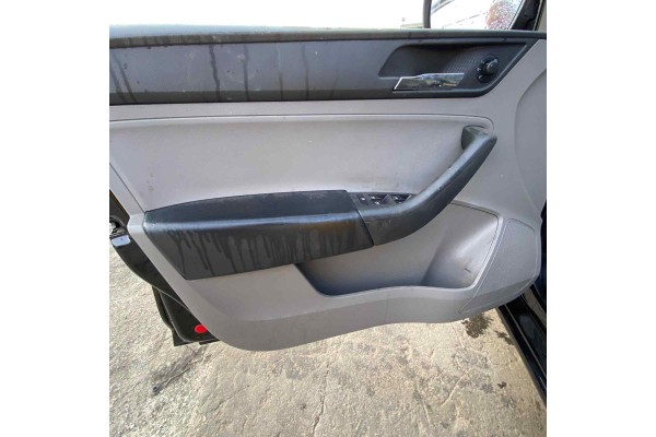 SEAT Toledo (KG3) Reference 2014 para piezas | Desguace Gandia SL