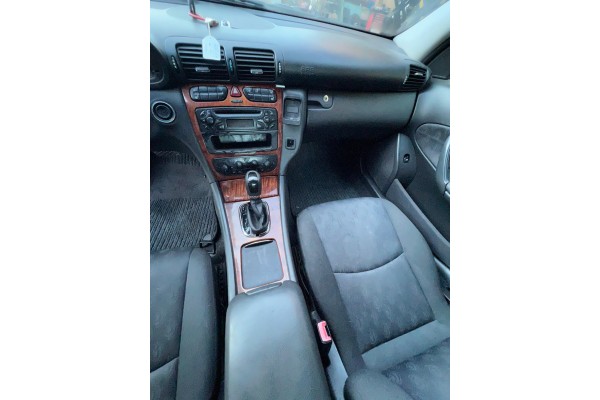 Mercedes-Benz Clase C (BM 203) Berlina 220 CDI (203.006) 2004 para piezas | Desguace Gandia SL