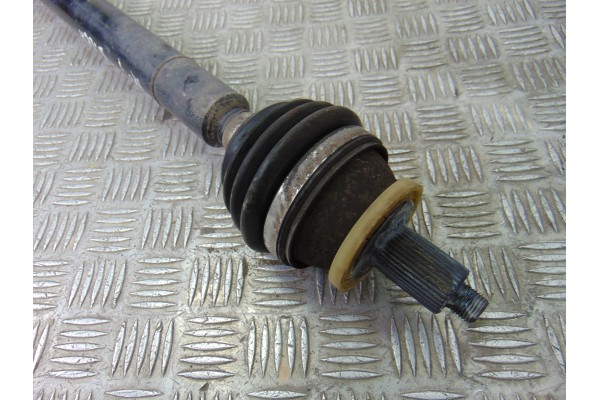 Transmision delantera derecha, Seat Ibiza (6L1) Cool 2002