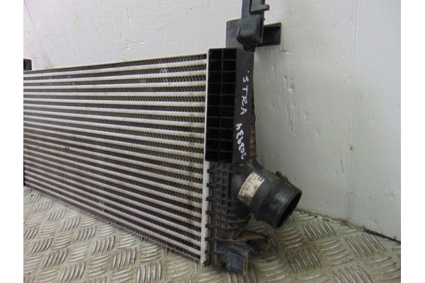 Intercooler, Opel Astra J Berlina 5P Enjoy 2010, 13267646
