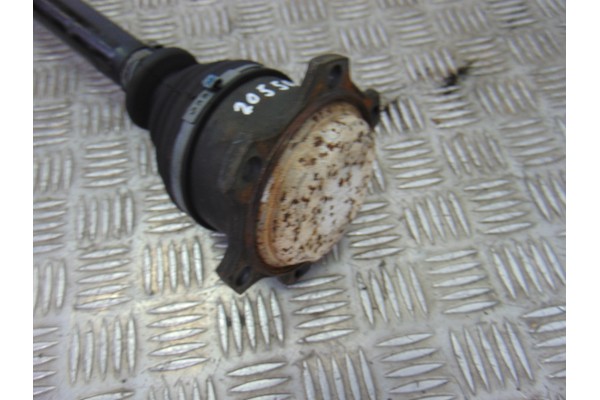 Transmision delantera izquierda, Audi A4 Berlina (B5) 2.4 2000, 8D0407271BC