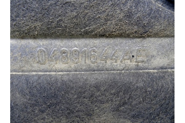 04891644AE TAPA MOTOR DODGE CALIBER (PM)