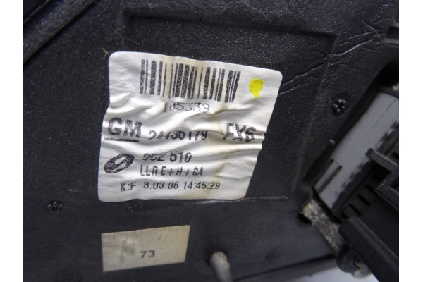 Retrovisor derecho, Opel Vectra C Berlina Cosmo 2006, 24436179