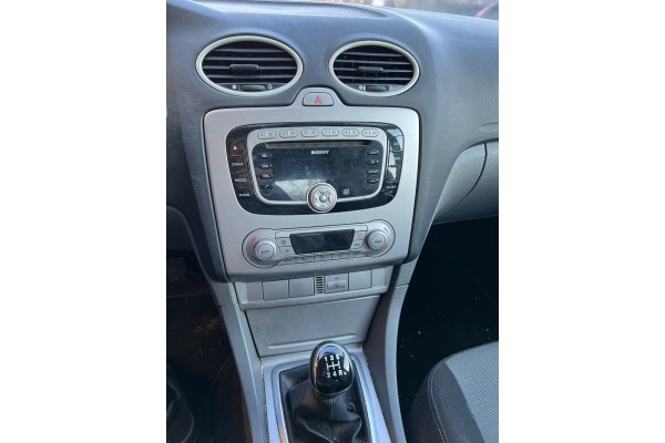 FORD FOCUS BERLINA (CB4) Trend