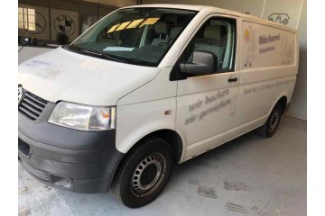 Volkswagen T5 Transporter Furgón/Combi (7H) Caja Cerrada 2009 para piezas | Desguace Gandia SL