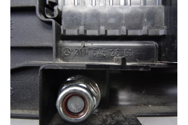 Caja reles / fusibles, Mercedes-benz Clase Ml (Bm 164) 320 / 350 Cdi (164.122) 2005, 2115452601