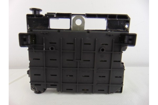 Caja reles / fusibles, Peugeot 307 Break / Sw (S1)(04.2002) Sw Pack 2003, 9650664080