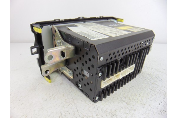 Sistema audio / radio cd, Toyota Auris (E15) Sol 2007, 86120-0250
