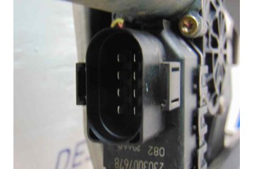 Elevalunas trasero derecho, Audi A6 Avant (4B5) 2.7 T Quattro 2001, 4B0839398B