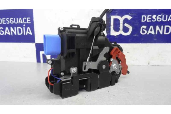Cerradura puerta delantera derecha, Volkswagen Golf Plus V (5M1) Highline 2006