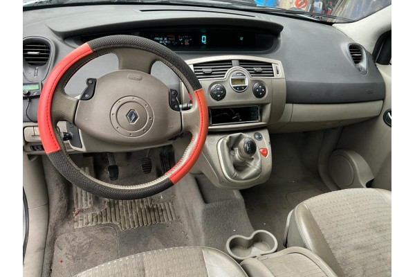 Renault Scenic II (JM) Authentique 2004 para piezas | Desguace Gandia SL