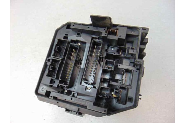 Caja reles / fusibles, Honda Civic 5 Puertas (Fk) 1.8 Comfort 2011, 14SMG-E03