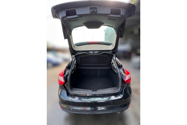 Ford Focus Berlina (CB8) Trend 2011 para piezas | Desguace Gandia SL