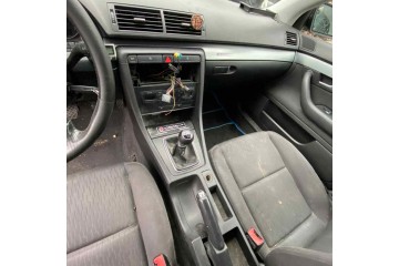 Audi A4 Avant (8E) 1.8 T Quattro 2005 para piezas | Desguace Gandia SL