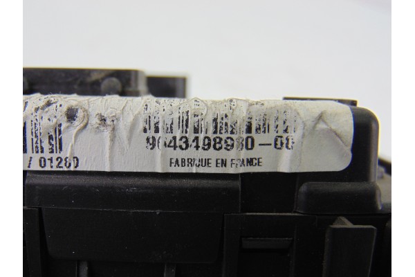 Caja reles / fusibles, Peugeot 206 Xr 2002, 9643498980