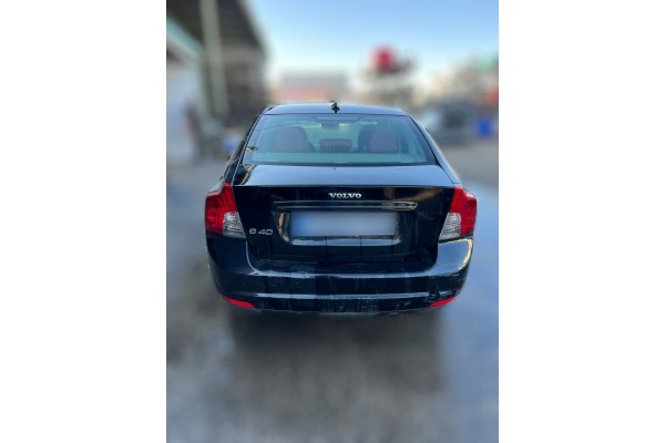 Volvo S40 Berlina 1.6 Momentum 2007 para piezas | Desguace Gandia SL