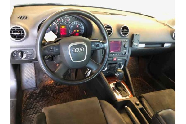 Audi A3 Sportback (8PA) 2.0 TDI Ambiente 2005 para piezas | Desguace Gandia SL