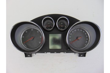 Cuadro instrumentos, Opel Insignia Berlina Cosmo 2010, 13333353