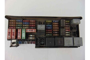 A1643402372 CAJA RELES / FUSIBLES MERCEDES-BENZ CLASE ML (BM 164)