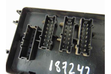 A1643402372 CAJA RELES / FUSIBLES MERCEDES-BENZ CLASE ML (BM 164)