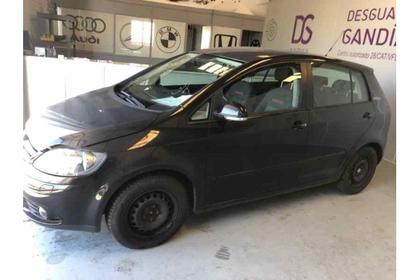 Volkswagen Golf Plus V (5M1) Highline 2006 para piezas | Desguace Gandia SL