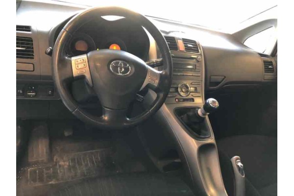 Toyota Auris (E15) Active 2007 para piezas | Desguace Gandia SL