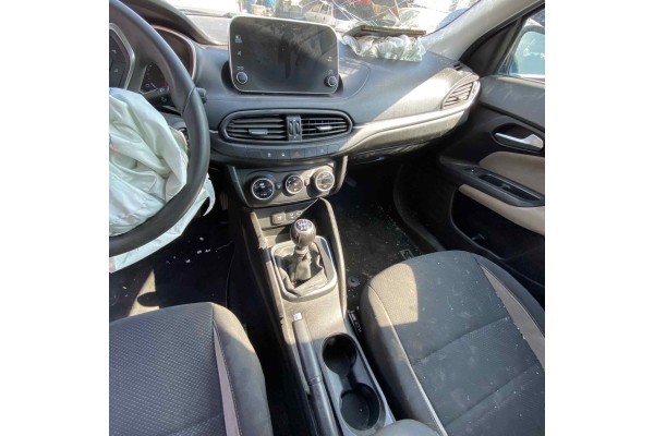 Fiat II Tipo (357) Hatchback Easy 2017 para piezas | Desguace Gandia SL