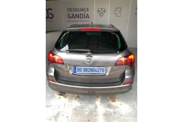 Opel Astra J Sports Tourer Sport 2011 para piezas | Desguace Gandia SL