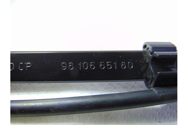Brazo limpia delantero izquierdo, 9810665180