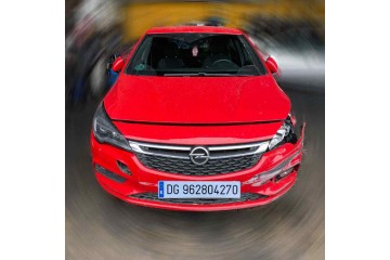 Opel Astra K Berlina 5P Dynamic 2018 para piezas | Desguace Gandia SL