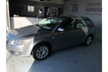 Audi A4 Avant (8E) 2.0 TDI 2006 para piezas | Desguace Gandia SL