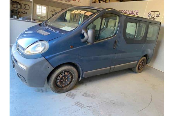 Opel Vivaro Combi 2.7T Corto 2004 para piezas | Desguace Gandia SL