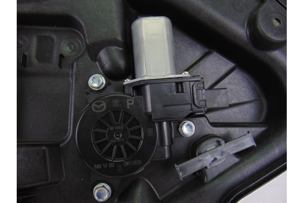 Elevalunas delantero izquierdo, Mazda 3 Berlina / Sedán (Bm/bn) Luxury 2014