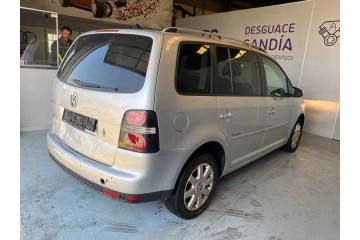 Volkswagen Touran (1T2) Highline 2006 para piezas | Desguace Gandia SL