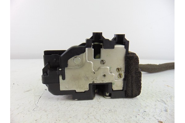 Cerradura puerta delantera derecha, Nissan NV200 /Evalia (M20/M) Kombi Comfort 2010