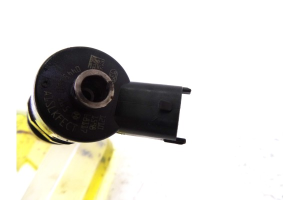 Inyector, Opel Vectra C Berlina Cosmo 2006, 0445110165