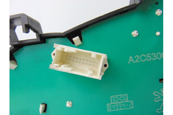CUADRO INSTRUMENTOS PEUGEOT 207