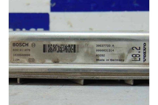 Centralita motor uce, Volvo V70 Familiar D 5 Tracción total 2003, 30637733A