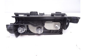 Caja reles / fusibles, Volvo V60 Familiar Summum 2014, 30659092
